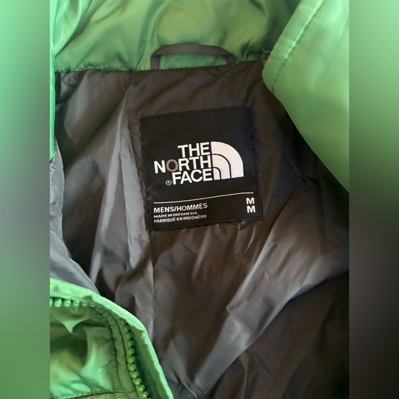 NWT The North Face Green Packable Puffer Jacket Coat Size Medium - Picture 5 of 5